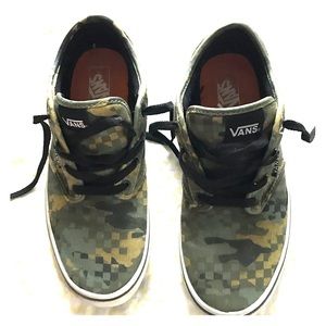 Vans camo boys sneakers size 6